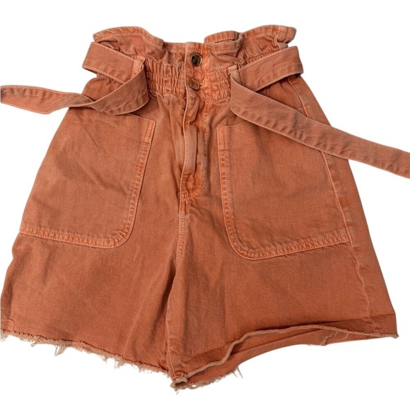 Zara Pants - Zara High Waist Coral Shorts Size 0‎